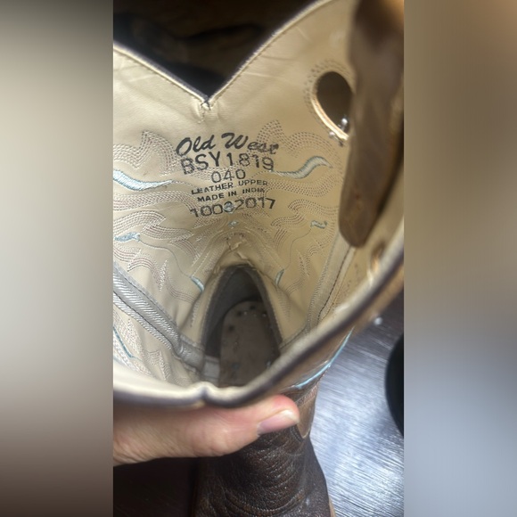 Good Used Old West Boys Cowboy Boots Sz4 big boys - Picture 9 of 10